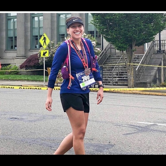 Meet your Posher, Maria José! - Picture 2 of 5